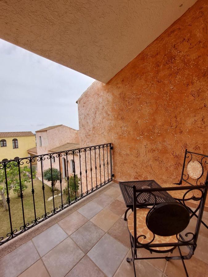 Hotel La Corte Rosada Villasimius Buitenkant foto