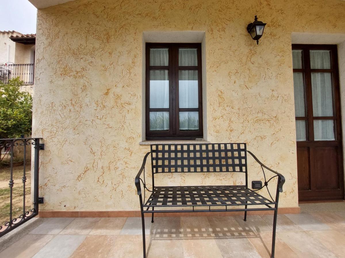 Hotel La Corte Rosada Villasimius Buitenkant foto