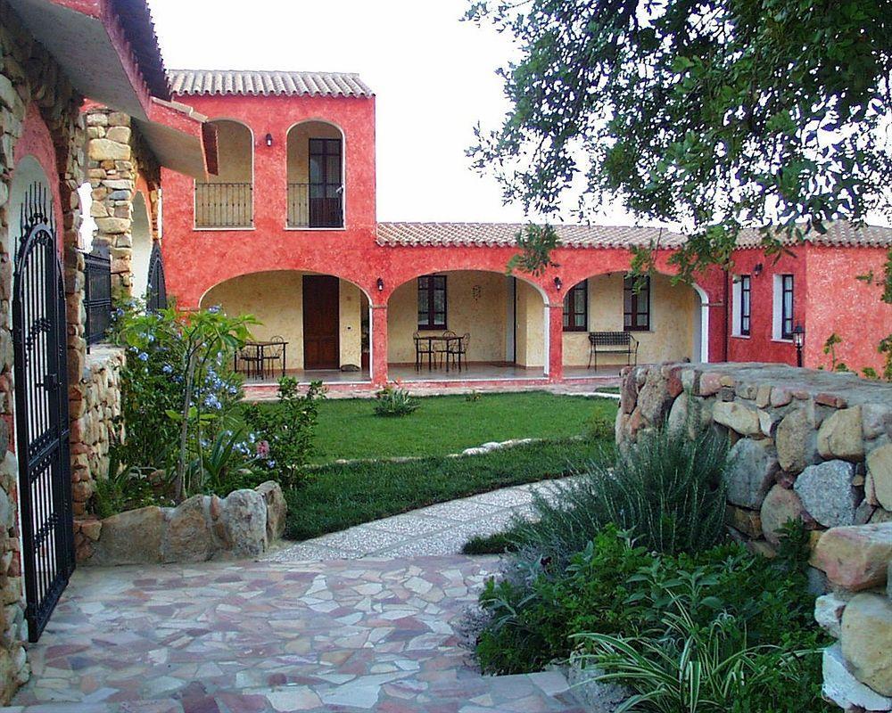 Hotel La Corte Rosada Villasimius Buitenkant foto
