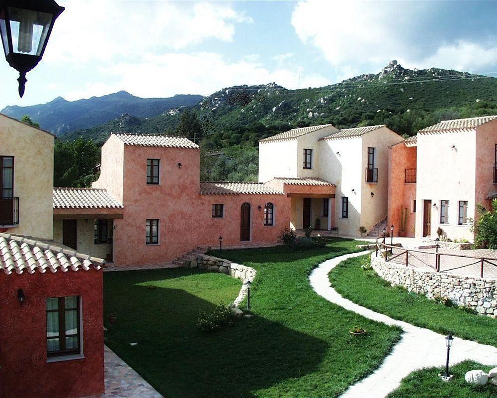 Hotel La Corte Rosada Villasimius Buitenkant foto