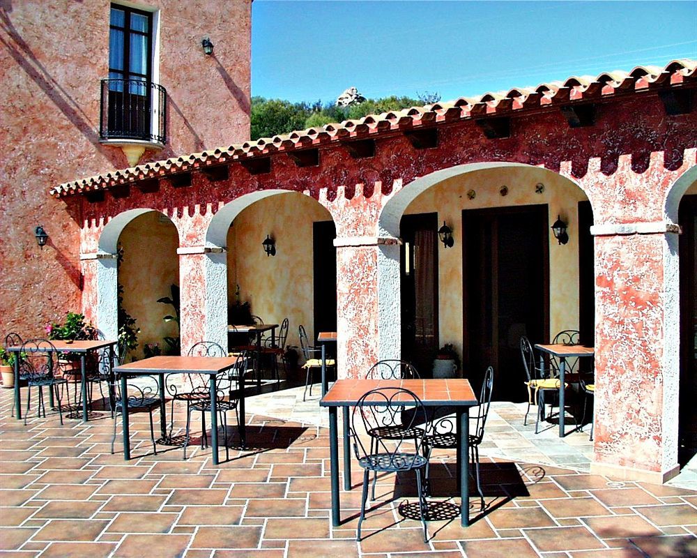Hotel La Corte Rosada Villasimius Buitenkant foto