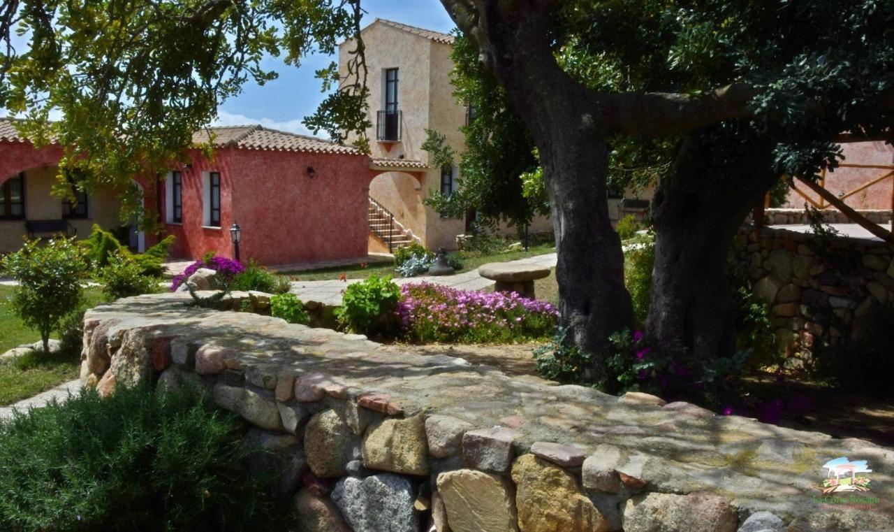 Hotel La Corte Rosada Villasimius Buitenkant foto